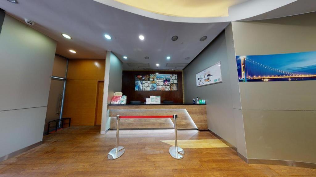 West Inn Hong Kong Exterior photo